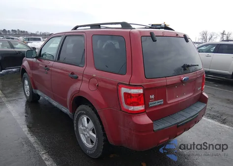 2009 Ford Escape Xlt from USA, damaged, VIN 1FMCU93779KB26593